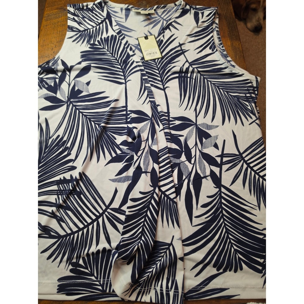 Dana Buchman Womens XXL Sleeveless Shell Top Navy White Palm Leaf V-Neck Blouse